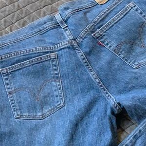 👖Levi’s Gently used women’s 505 blue denim jeans Nouveau Low Straight.. 14w